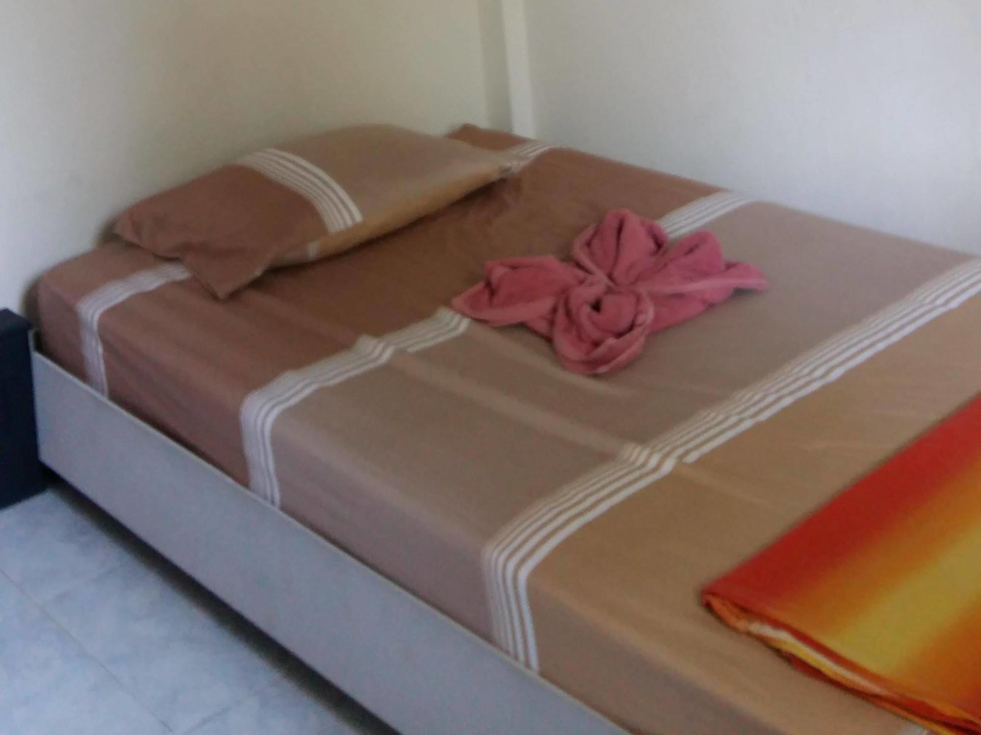 Samui Star Guesthouse Chaweng  Exterior photo